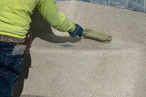 cleaning of pool surface