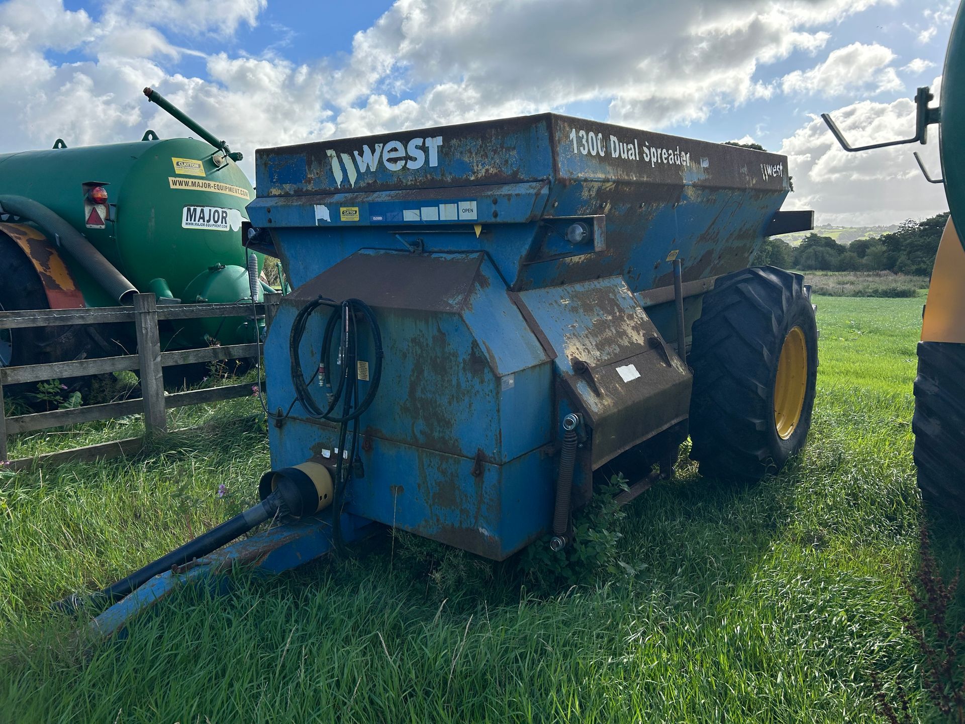 Used West 1300 Dual Spreader for sale in Goosnargh, Preston, Lancashire