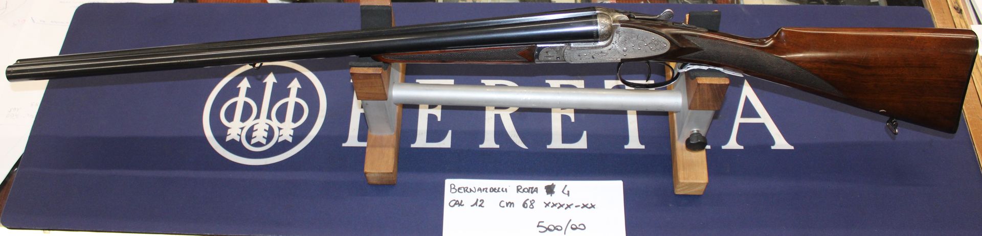 Doppietta Bernardelli Roma 4 calibro 12 con canne lunghe 68 centimetri xxxx-xx.
Prezzo di 500,00€