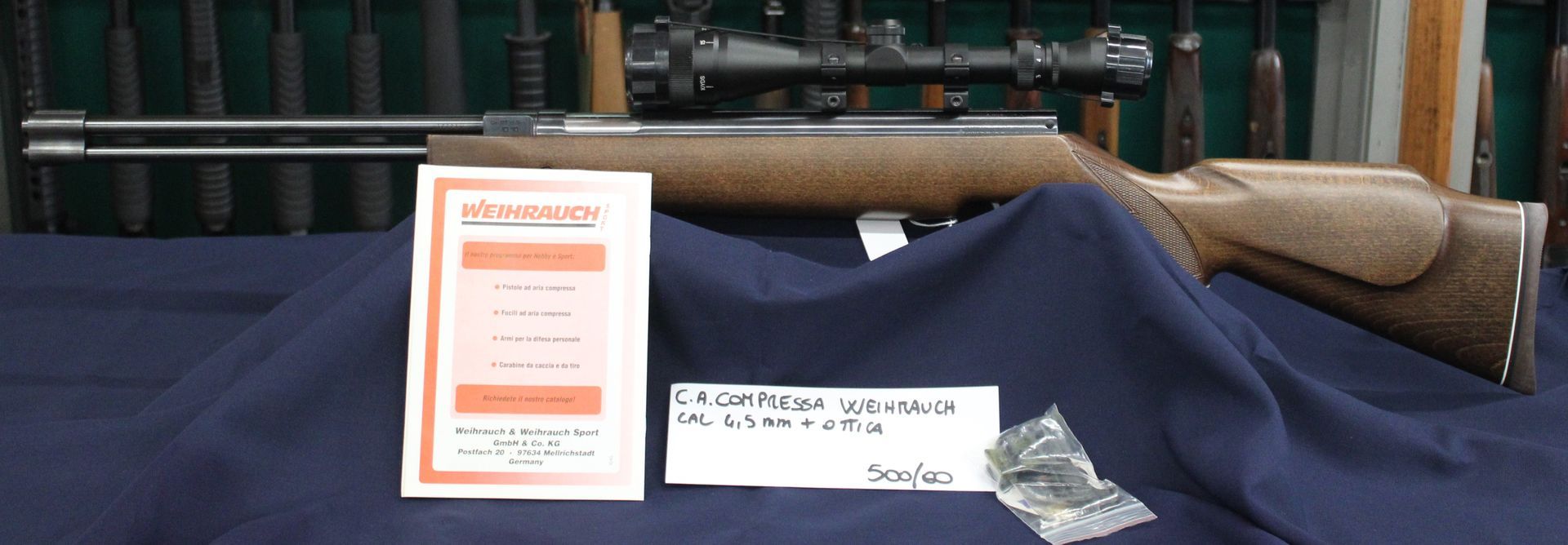 Carabina aria compressa ad alta potenza (porto d'armi) Weihrauch calibro 4,5mm con ottica.
Prezzo di 500,00€