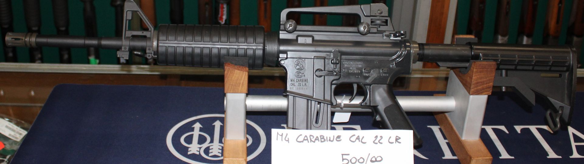 Carabina semiautomatica M4 carabine calibro 22 l.r..
Prezzo di 500,00€