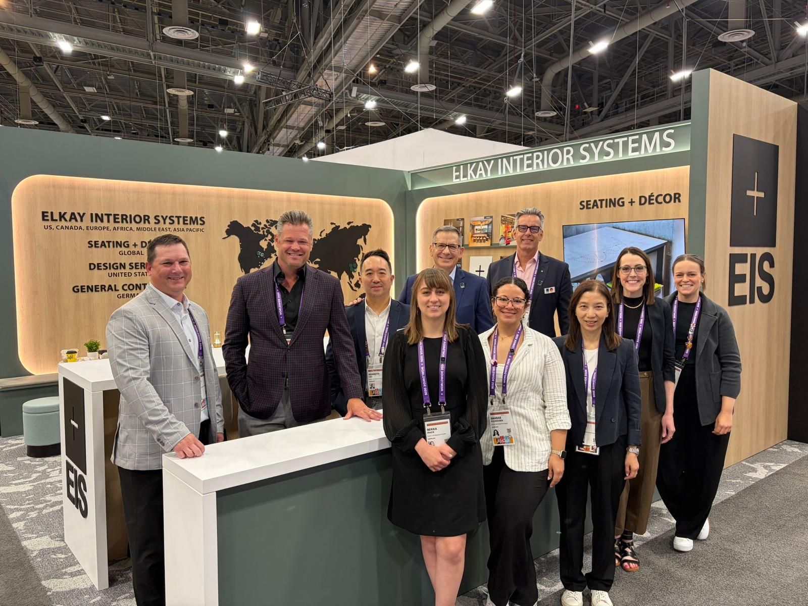 Teamfoto EIS Aschaffenburg auf der McDonald's World Wide Messe 2026