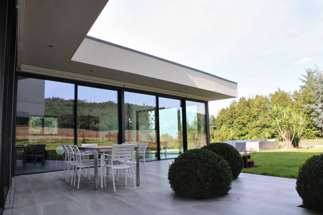 glass realisations
