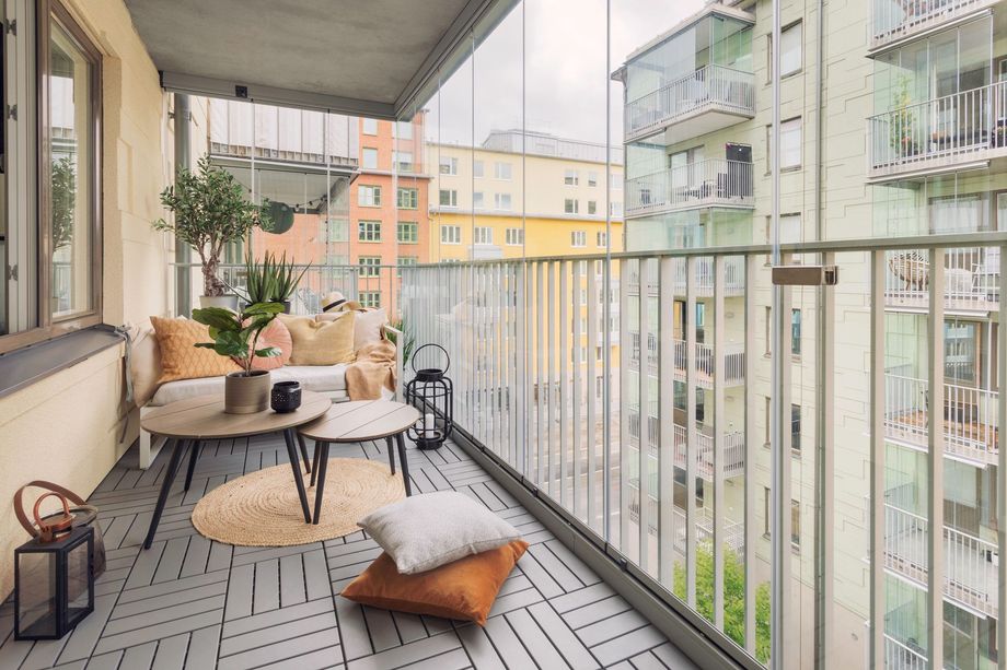 panoramic windows