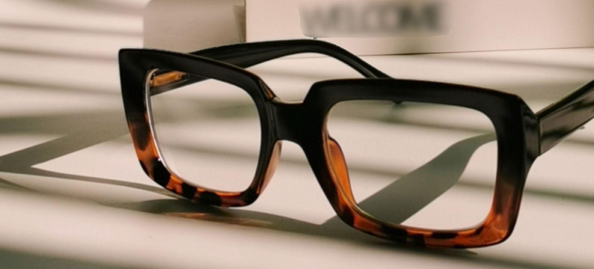 tortoiseshell glasses