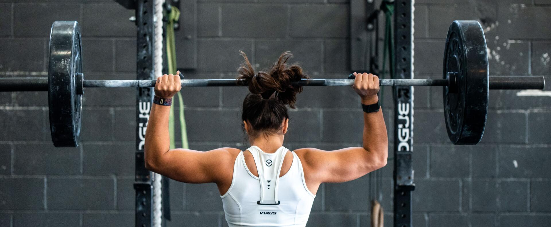 woman lifting weight