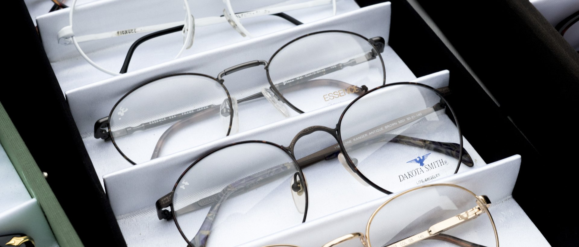 glasses