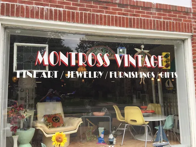Montross Vintage Storefront
