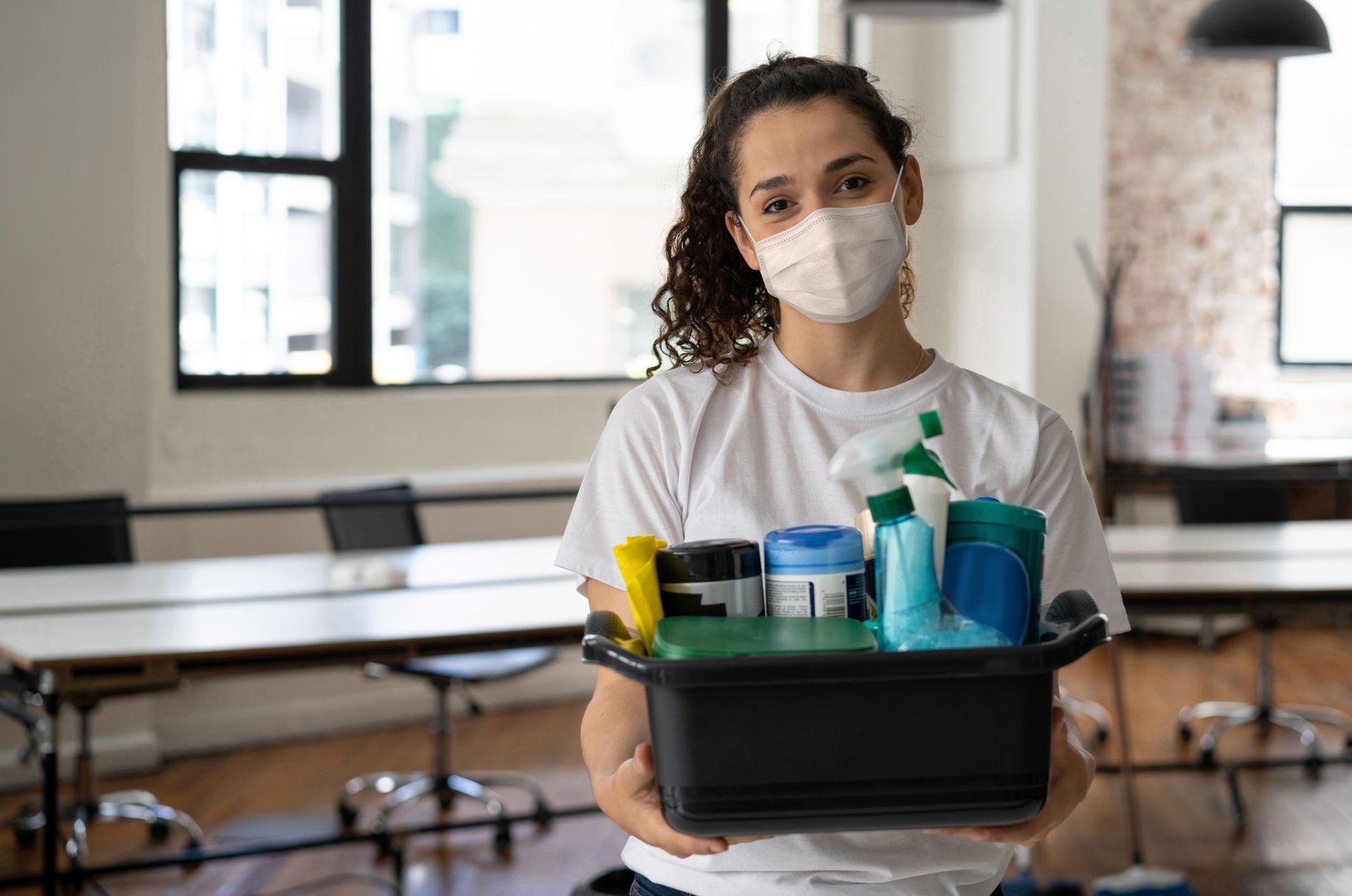 Professional Cleaner Wearing A Facemask - Holmen, WI - Green Glo Clean