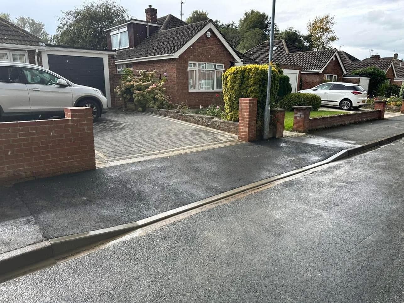 Authorised Kerb Drop Tradesmen Essex | Dropped Kerb Essex