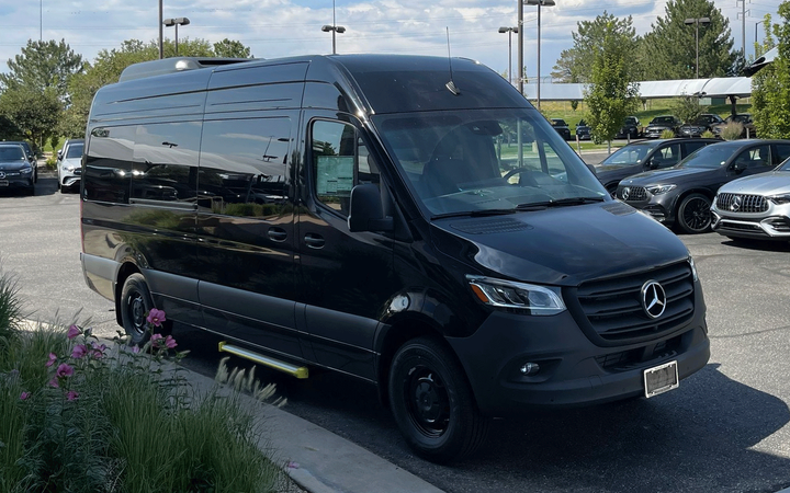 Limo Lift LLC