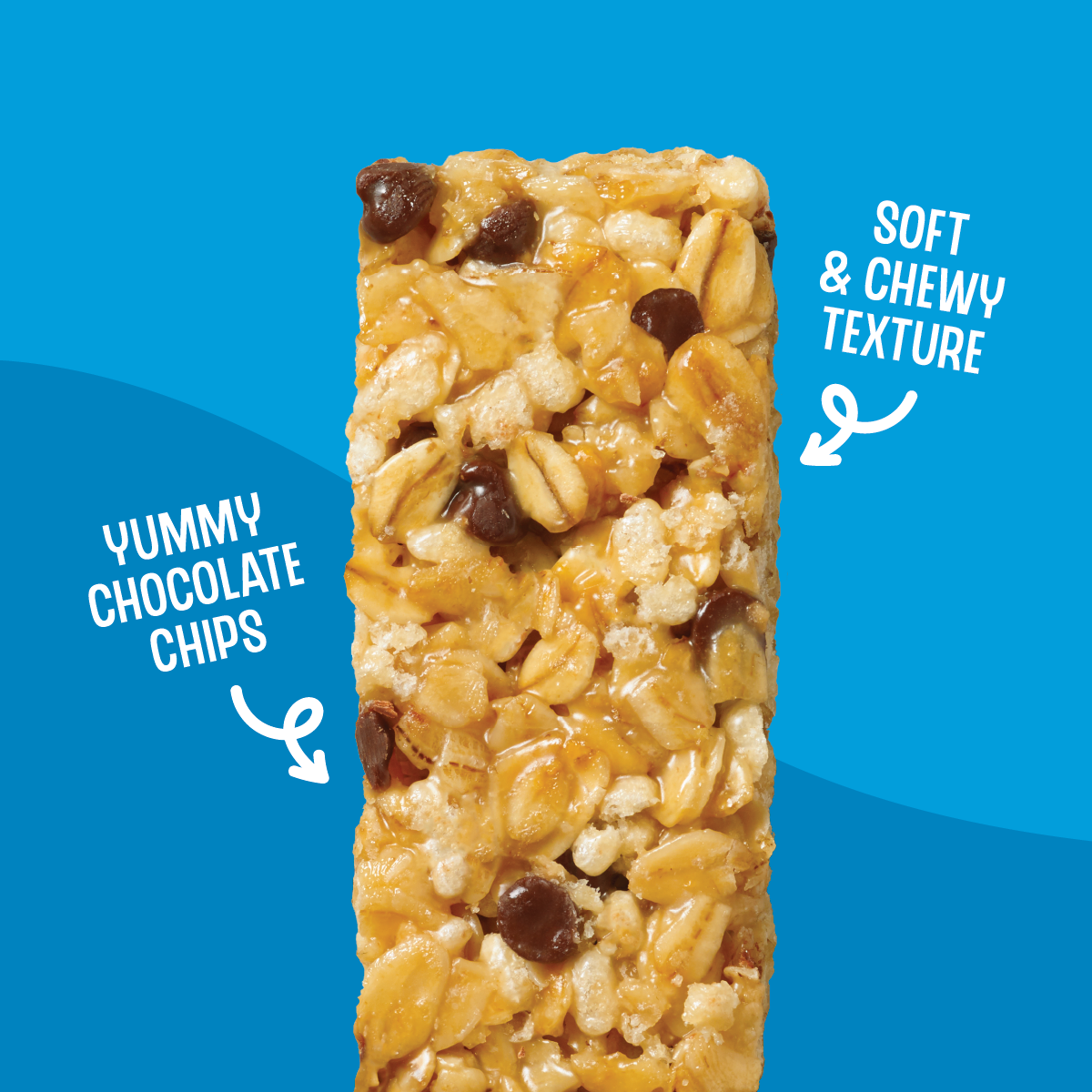 close up of chocolate chip chewy granola bar