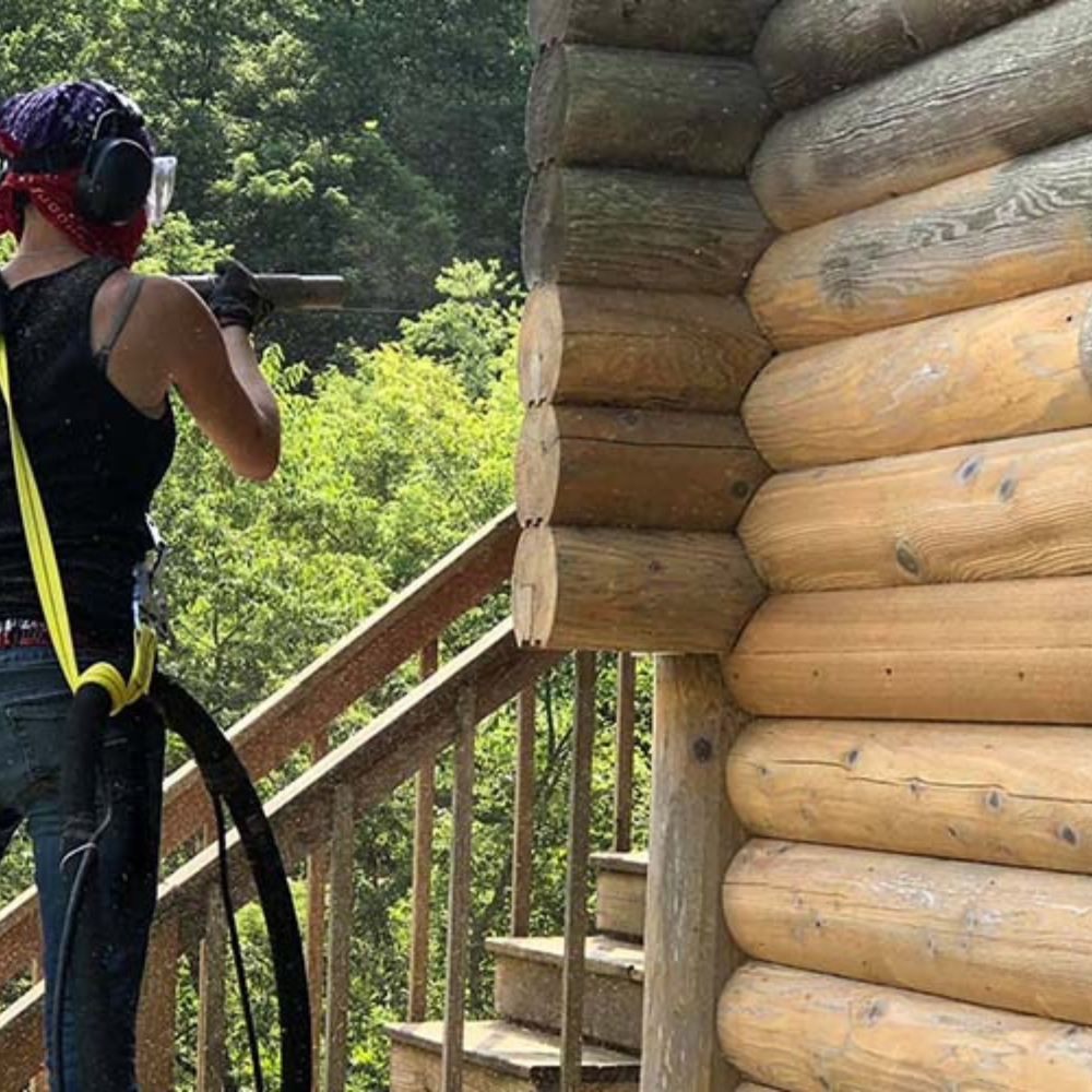 Dustless Blasting a Log Cabin