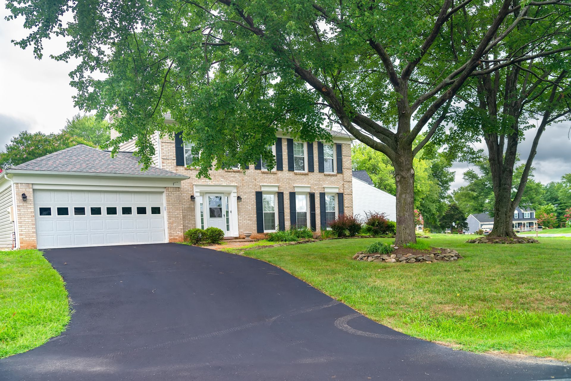 Residential Asphalt Driveway Installation