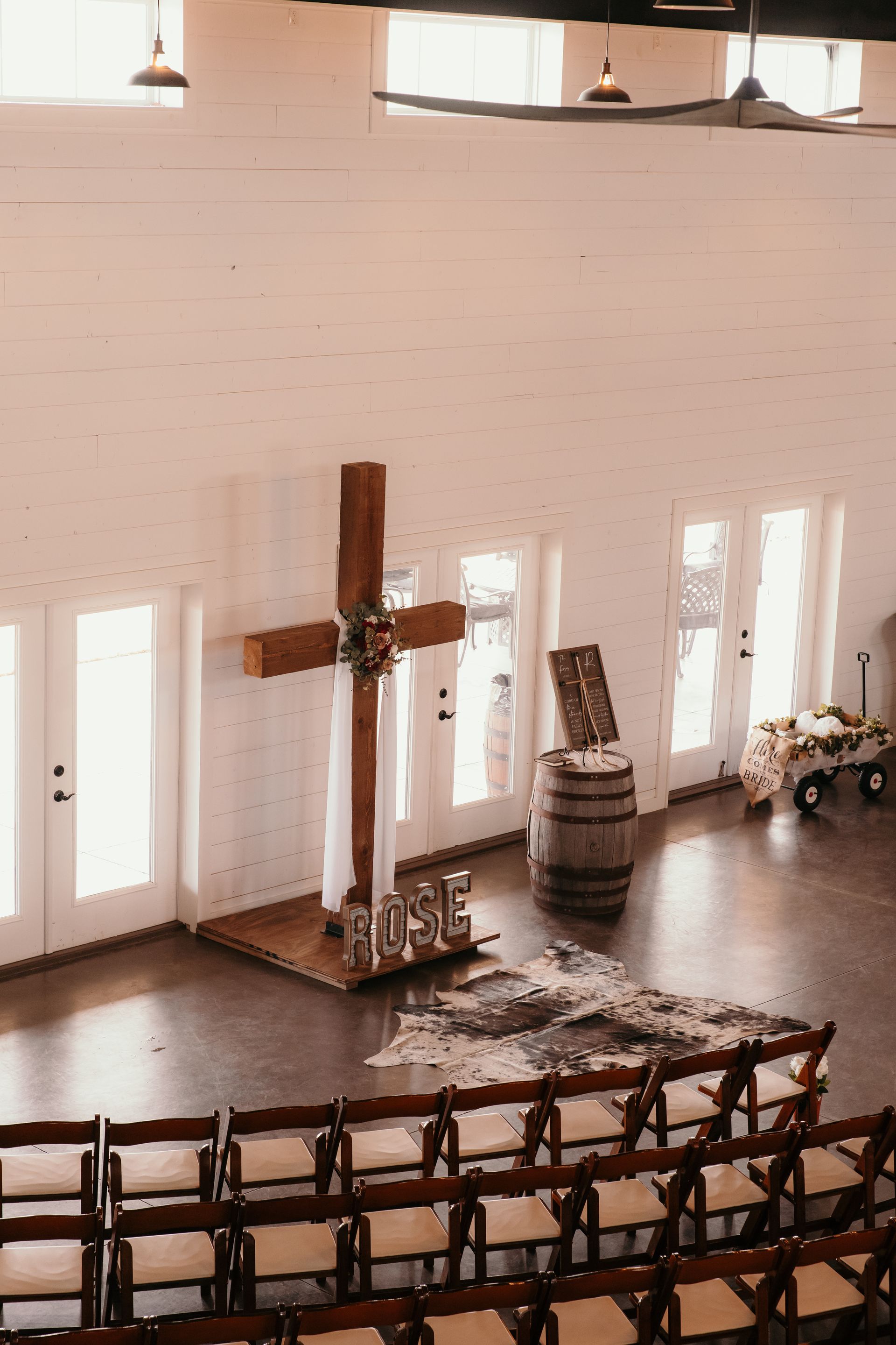 cross altar