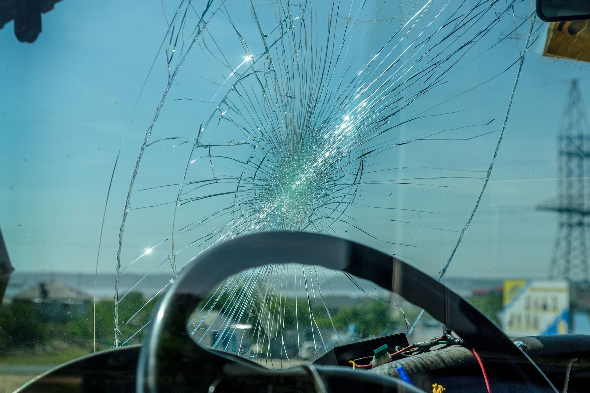 Cracked Windshield Repair in Clearlake, CA Cracked Windshield Repair in Clearlake, CA
