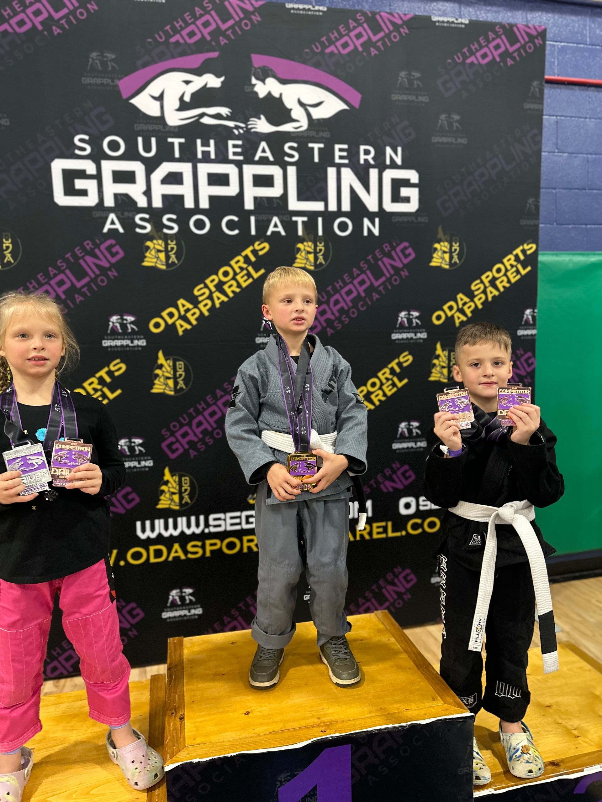 Beginners drilling escapes at Speakeasy Jiu-Jitsu & Wrestling Academy in Asheville, NC.