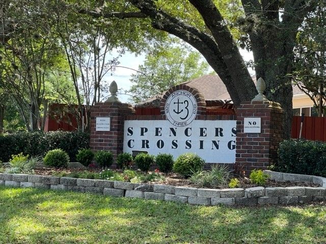 Spencers Crossing