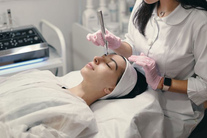 Rejuvenating-facial-treatment-f3a13a23.