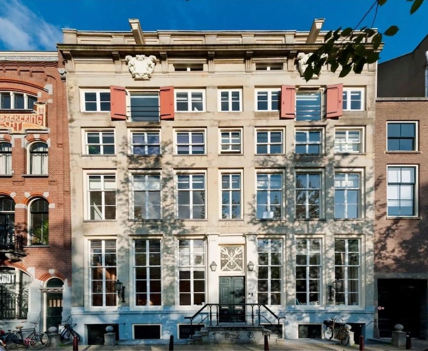 Monumentaal grachtenpand in Amsterdam