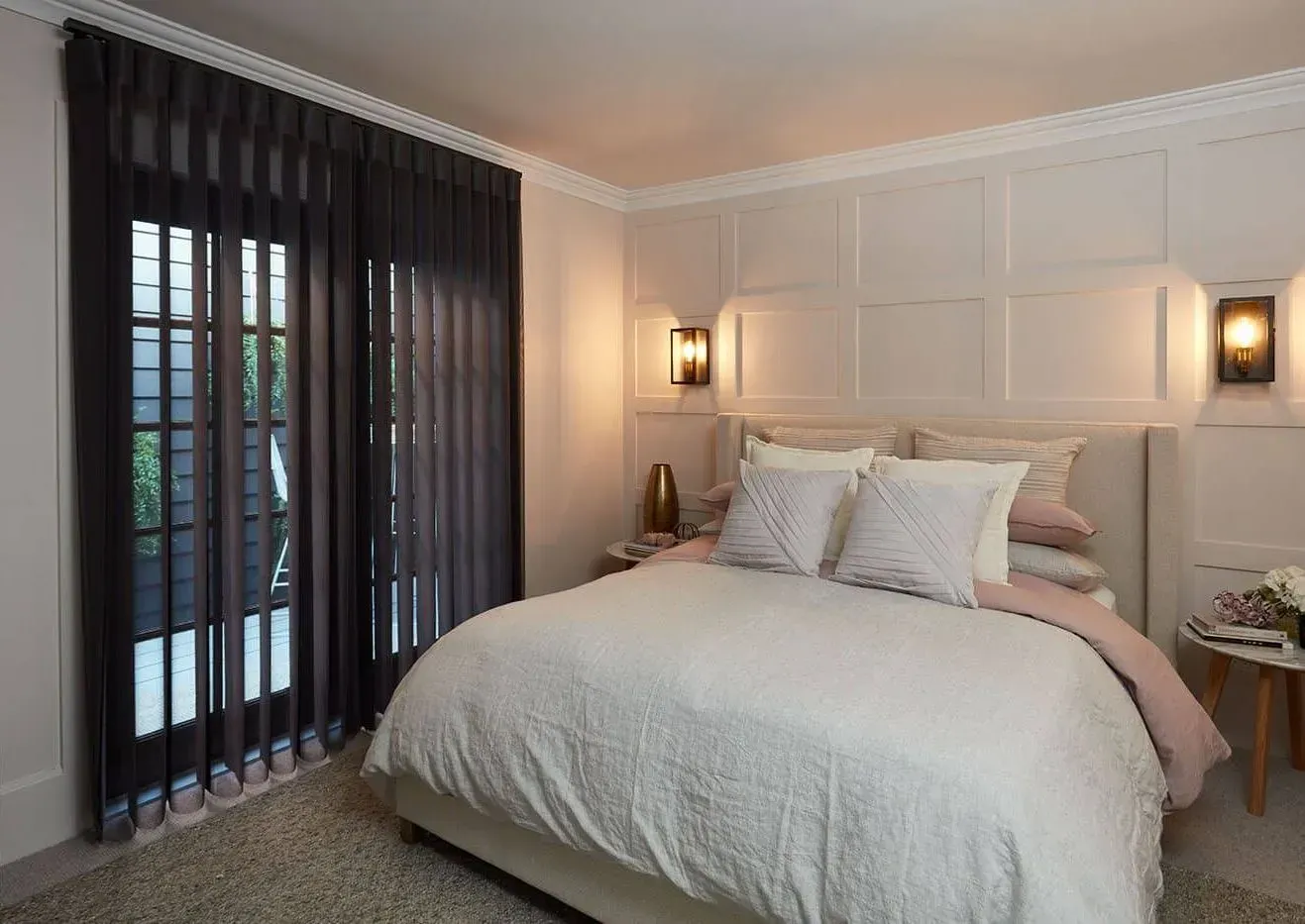 Bedroom With a Bed, a Door to a Balcony, Beige Walls, and Sconces — BlindDESIGN in Ballina, NSW