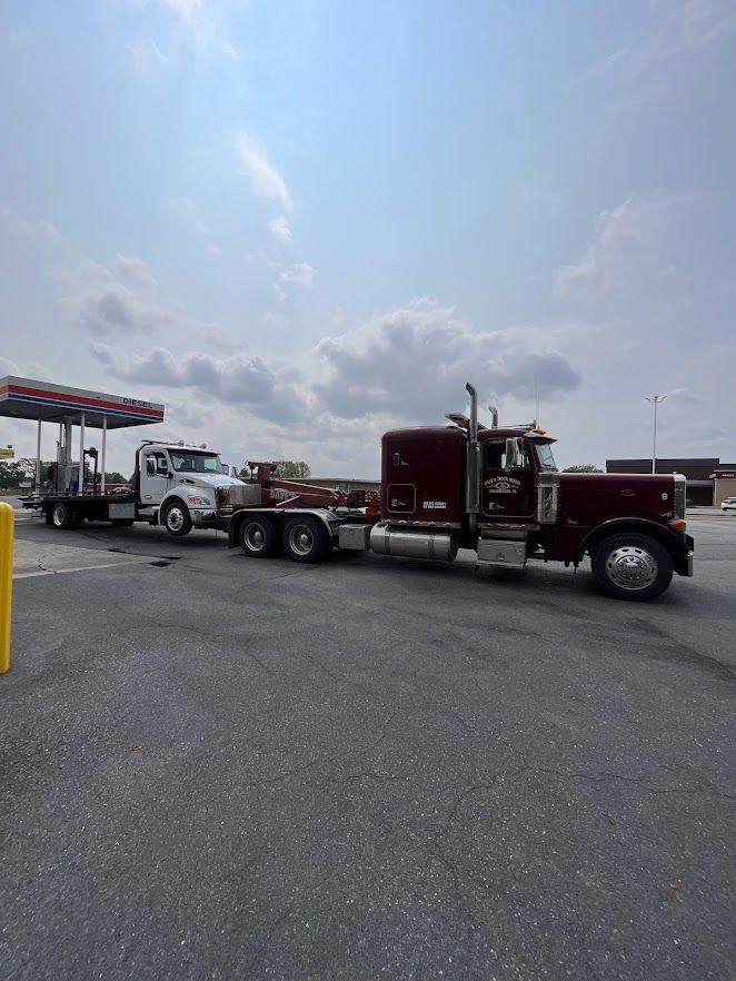 Equipment Hauling Chambersburg, PA Dave's Truck Repair