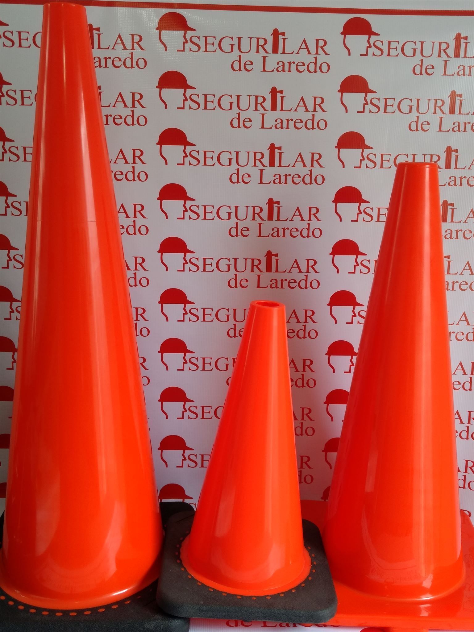 CONOS DE SEGURIDAD VIAL