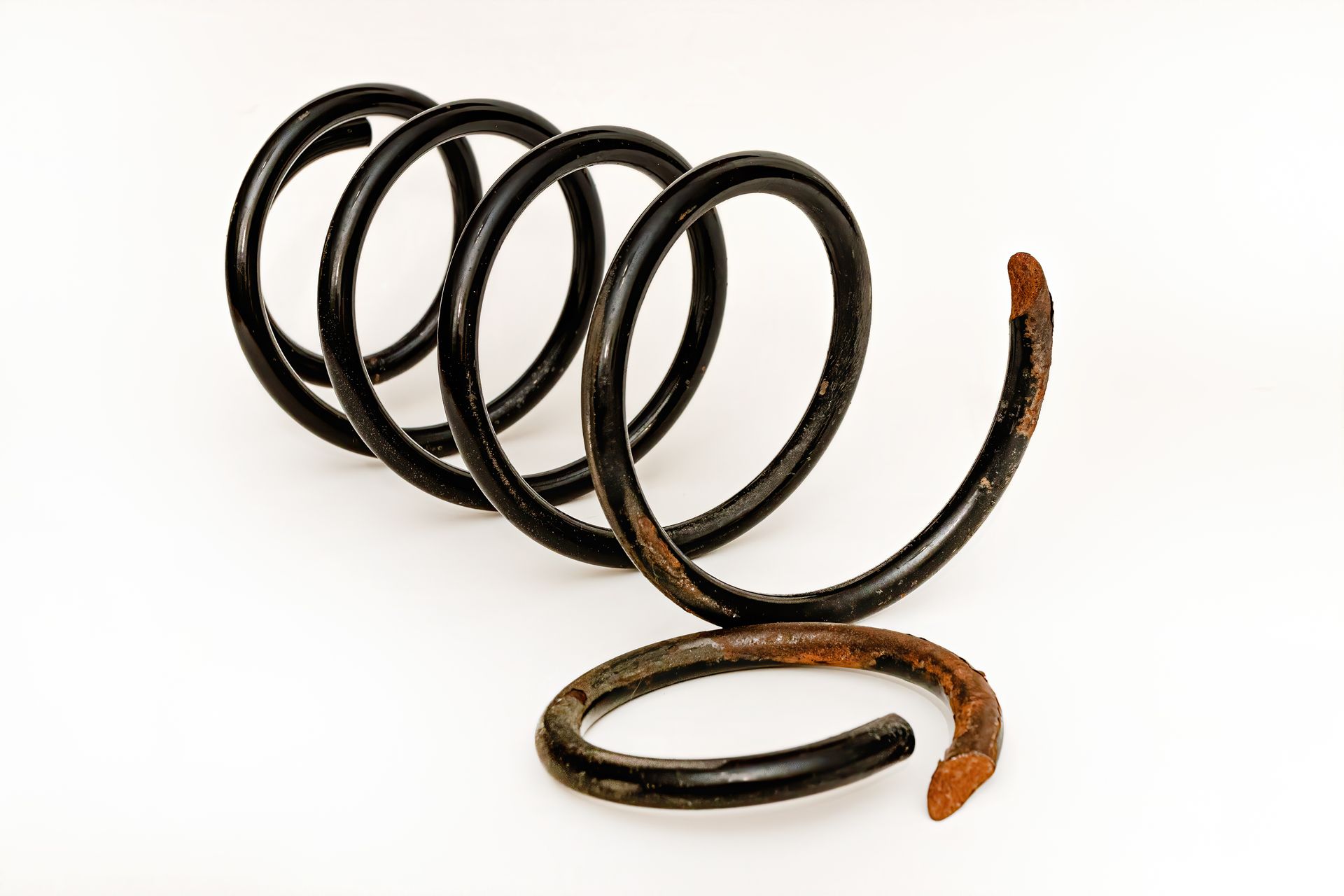 How To Know If Your Suspension Springs Are Sagging and Need to Be Replaced | Cruz-N-Carz