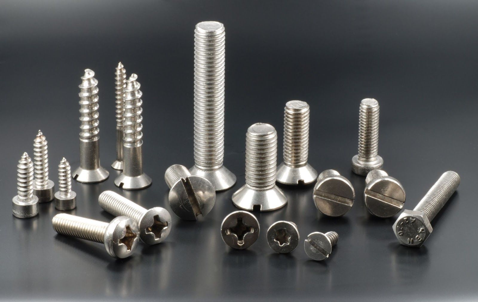 Common Machine Screws