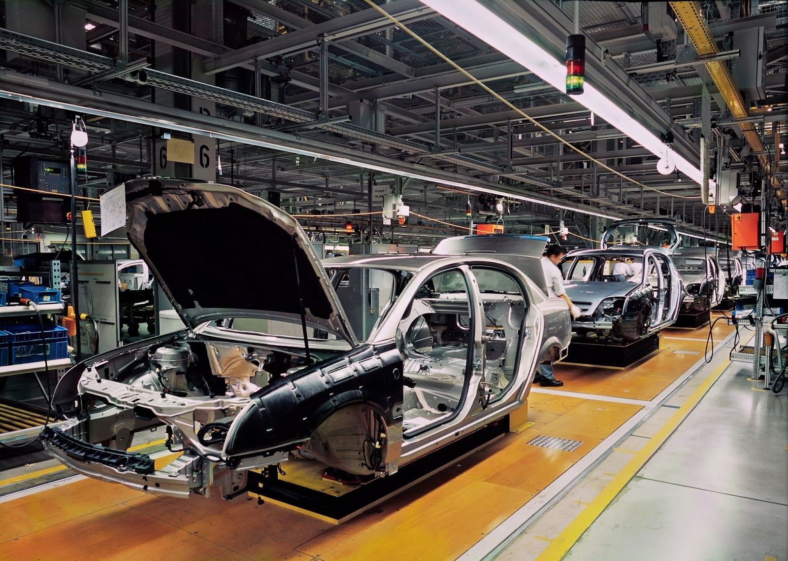 Sheet Metal Fabrication in Body Panels