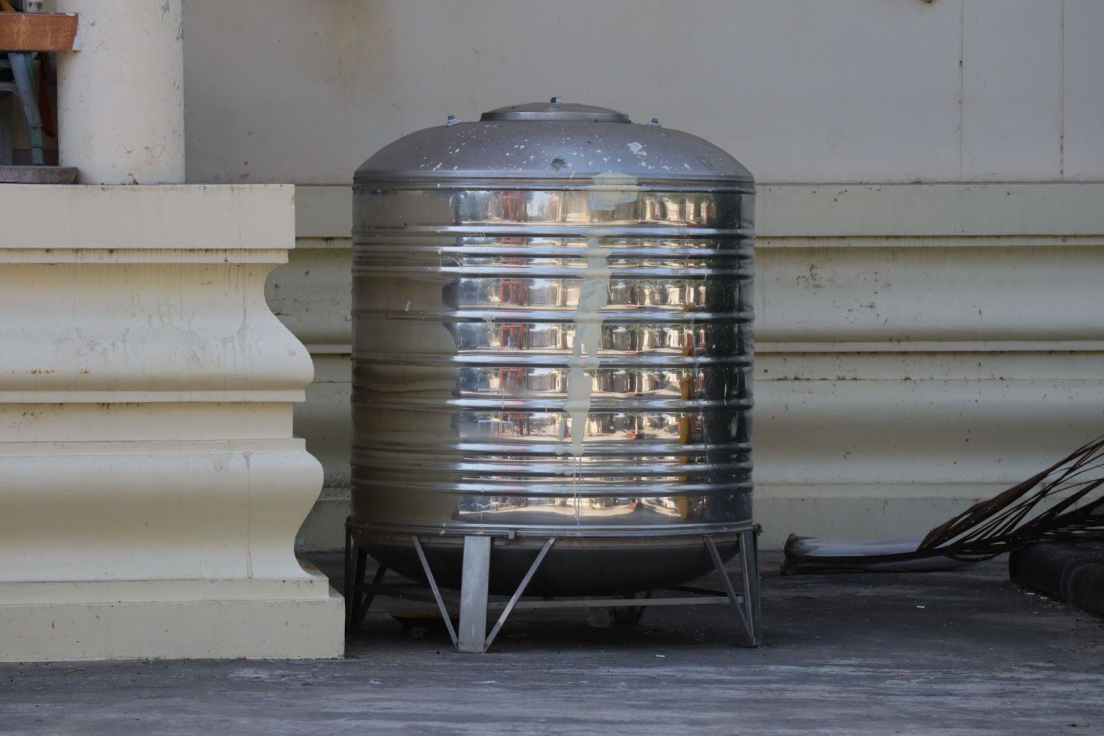 Small Stainless Steel Tanks