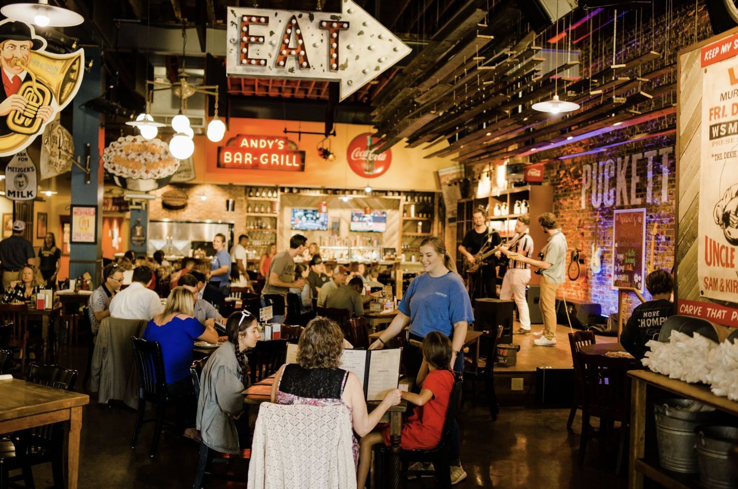 Closing Night Dinner Experience