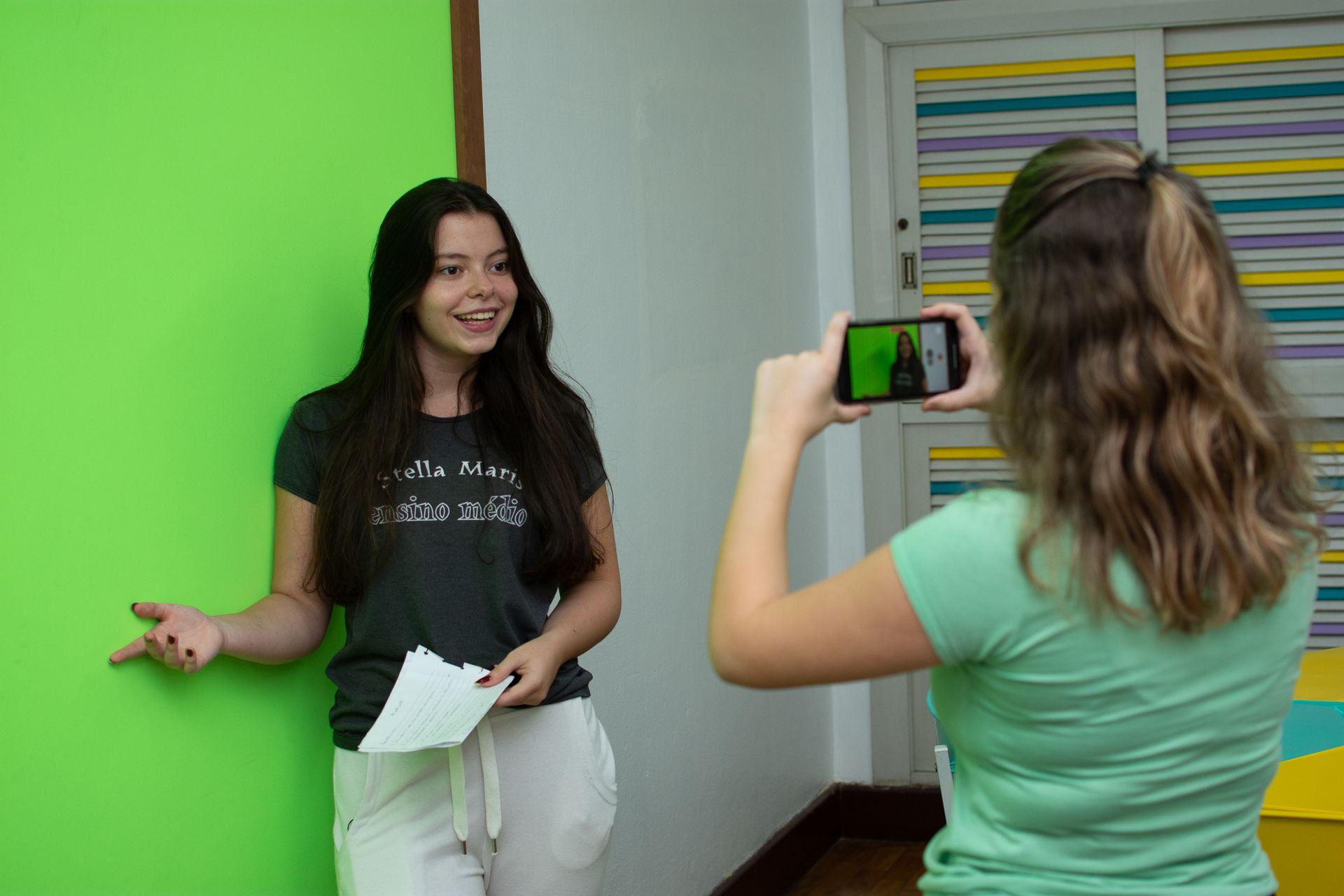 Preparação profissional e para a universidade com simulações e atividades práticas. Santos. Sala Interativa.
