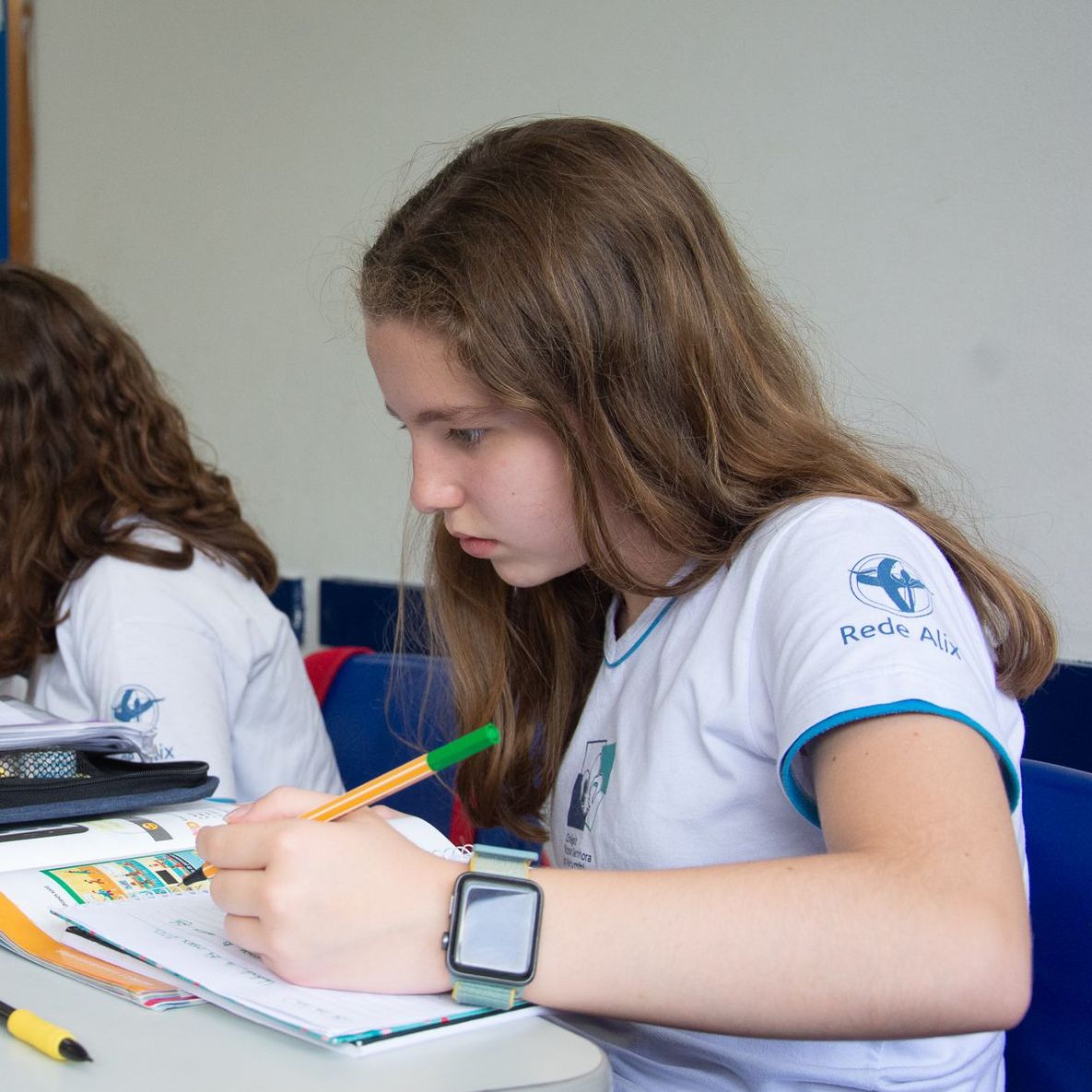 Colégio Nossa Senhora do Morumbi. Ensino Fundamental. Autonomia, habilidades sociais e idiomas Inglês e Francês.