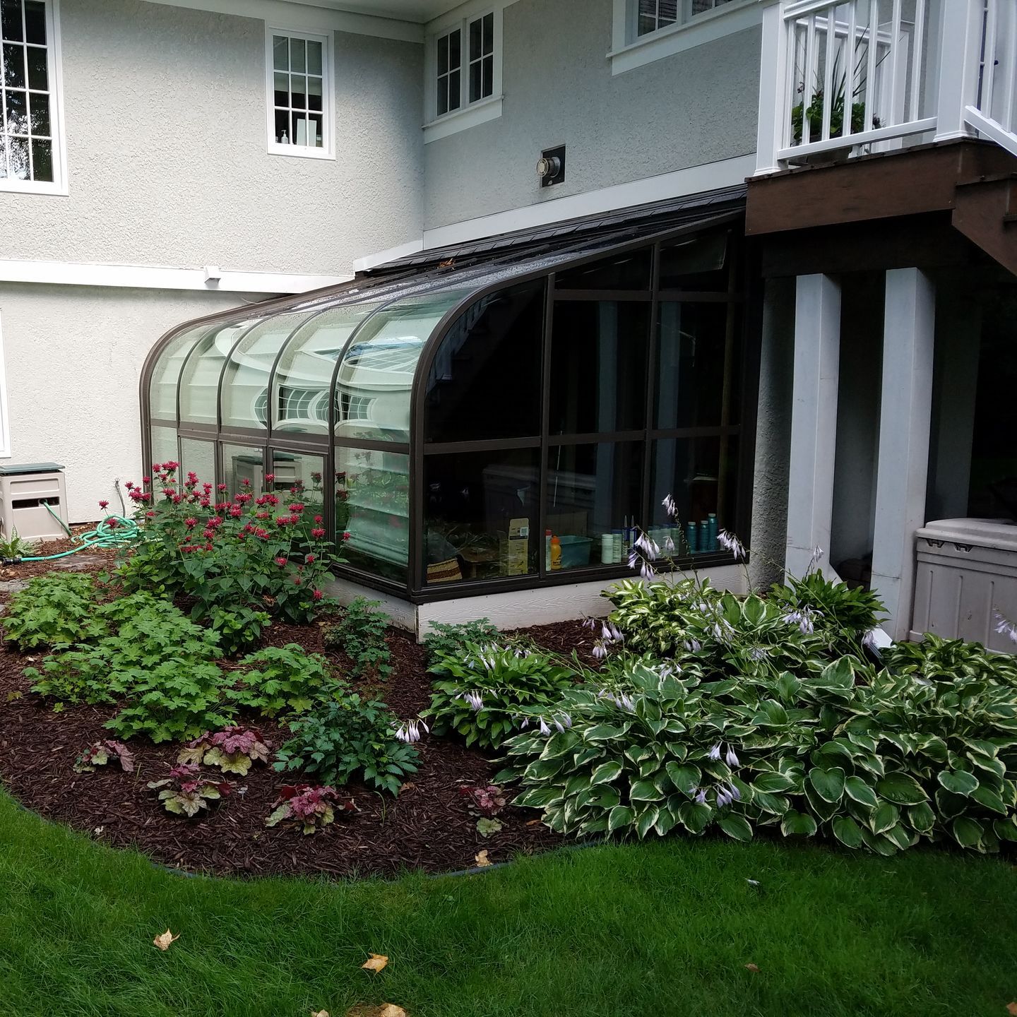 Mulch Beds | Landscape Maintenance 