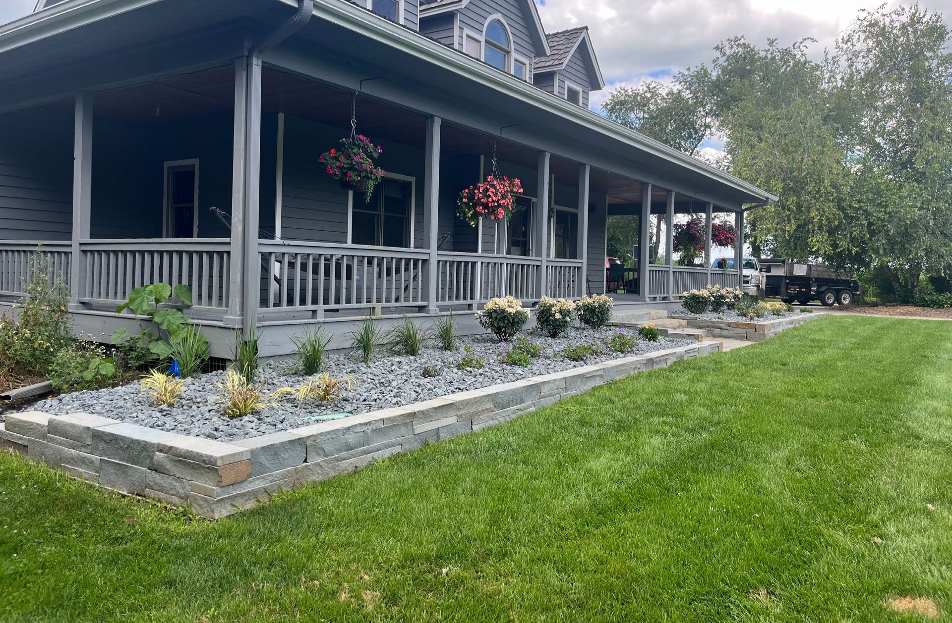 Natural Stone Edging | Landscape Design