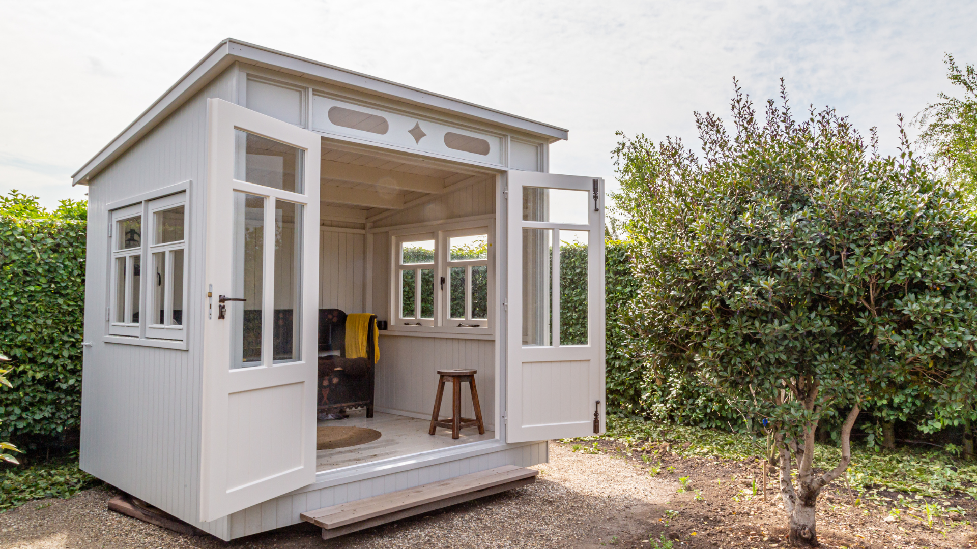custom storage buildings workshop Florida backyard