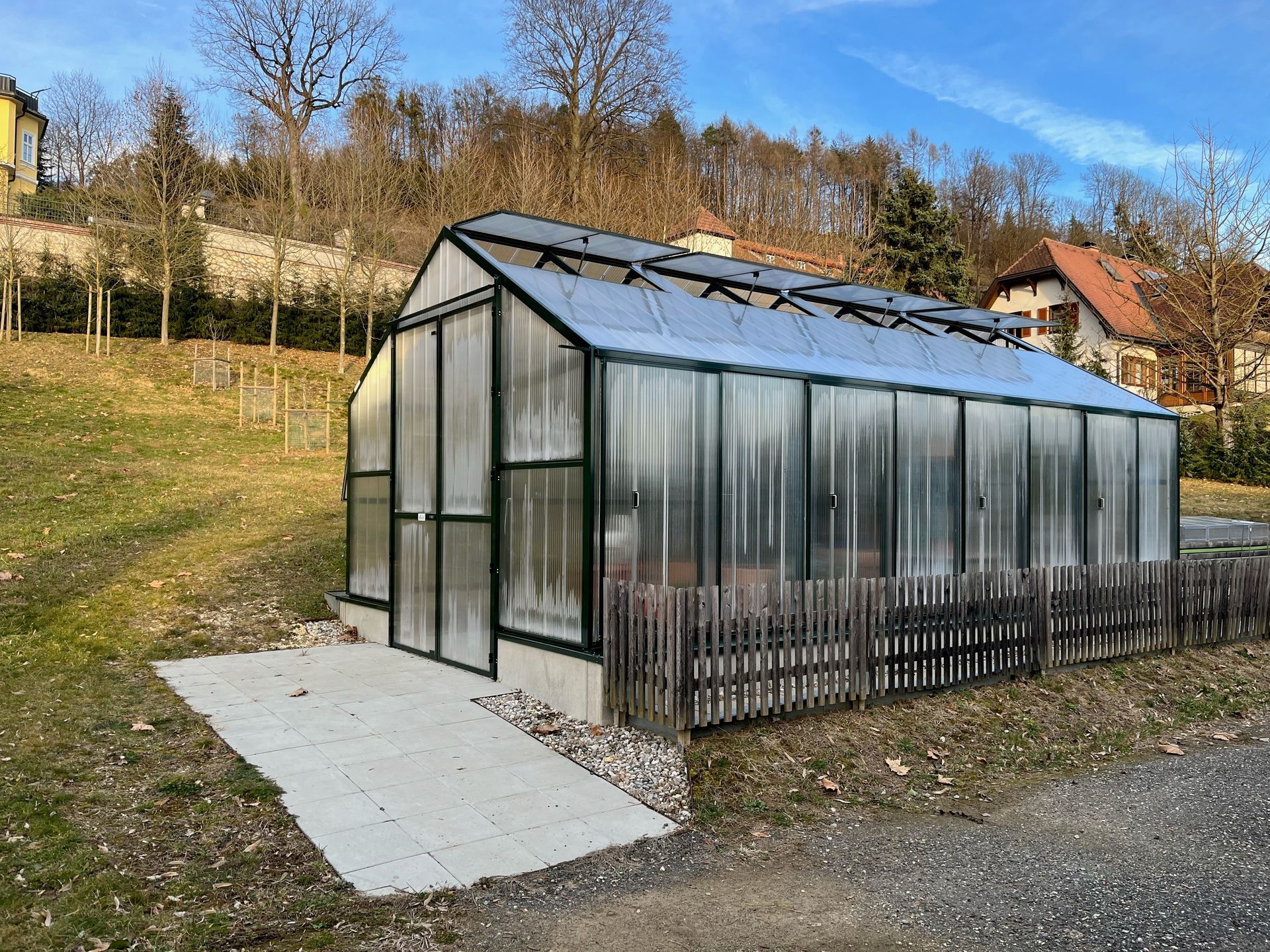 Freistehendes Gewächshaus 4,5x8m