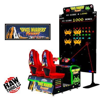 Giant Space Invaders - Raw Thrills