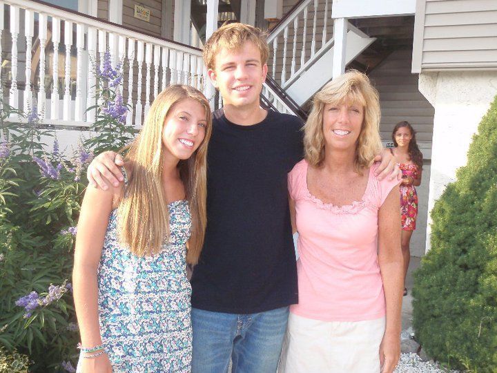 Kelsey Kramer with her mother Lori Kramer and brother Kyle