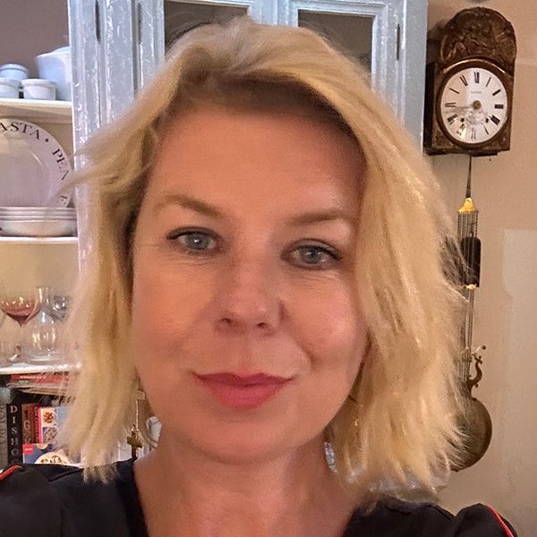 Ann-Marie Knegt MCIJ, Creative Director Visie Communications, Editor Fleet Vision International magazine Ann-Marie Knegt