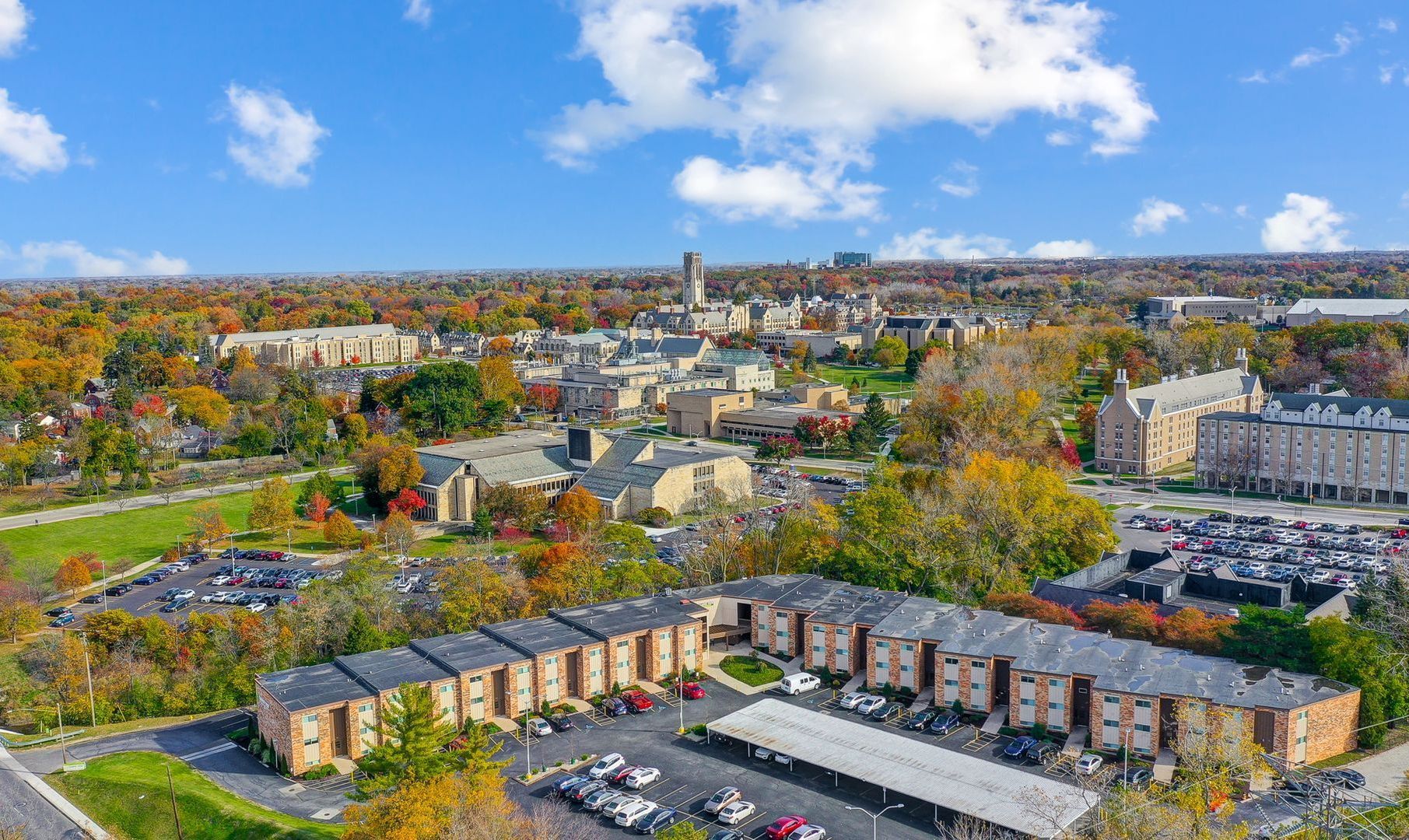 Overhead view of Campus View Apartments and the University of Toledo