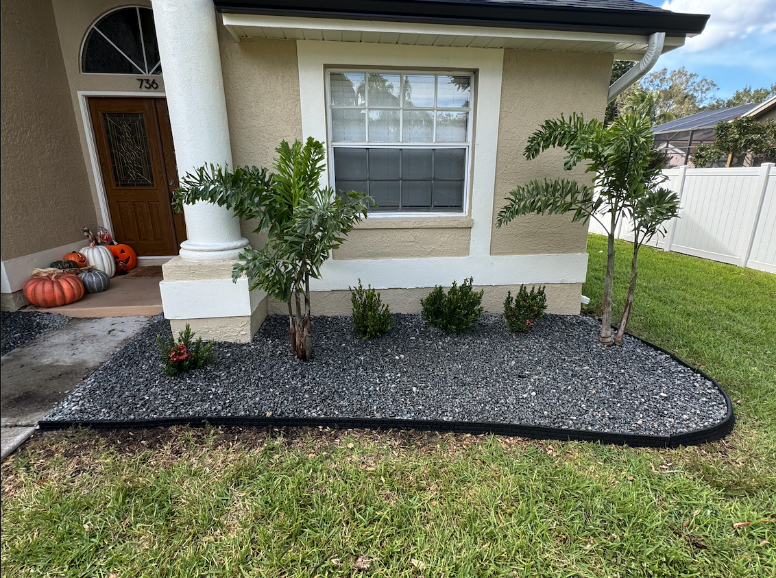 Custom mulching for attractive and healthy lawns