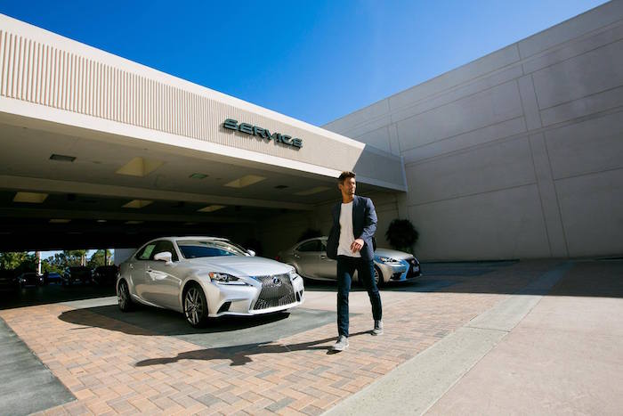 lexus dealership