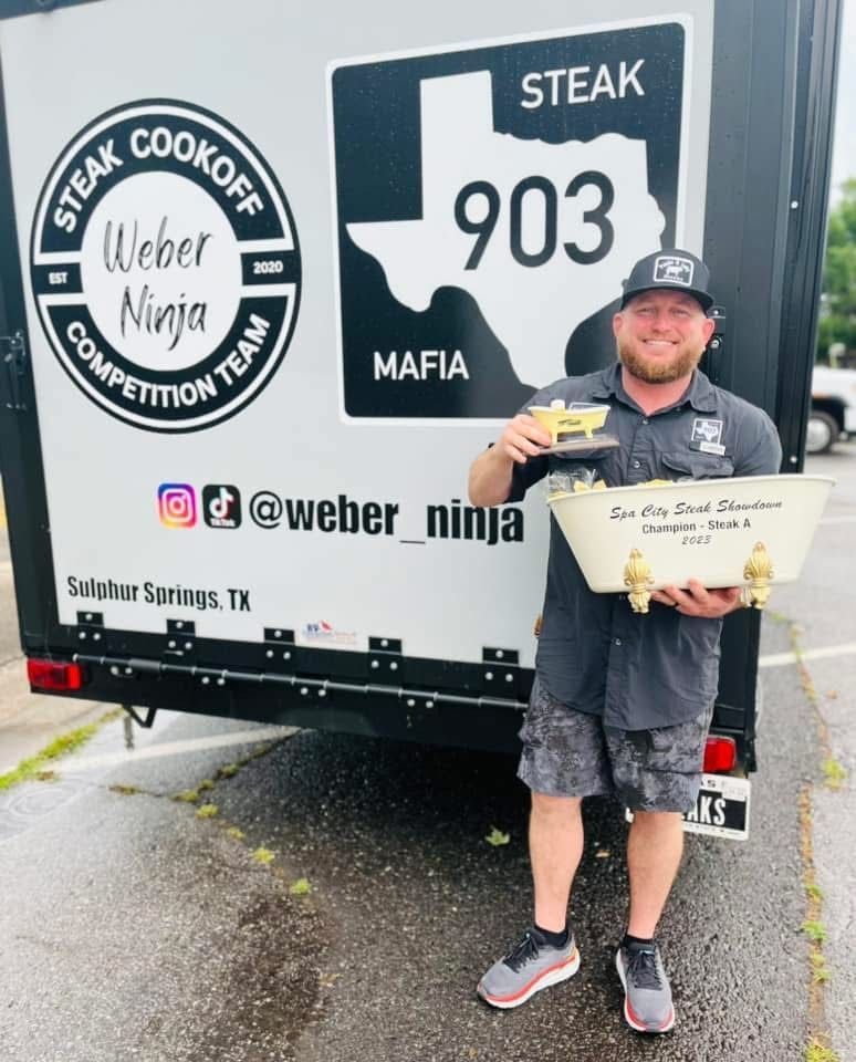 B&B Team Member Brandon Williams pitmaster of Weber Ninja bbq team
