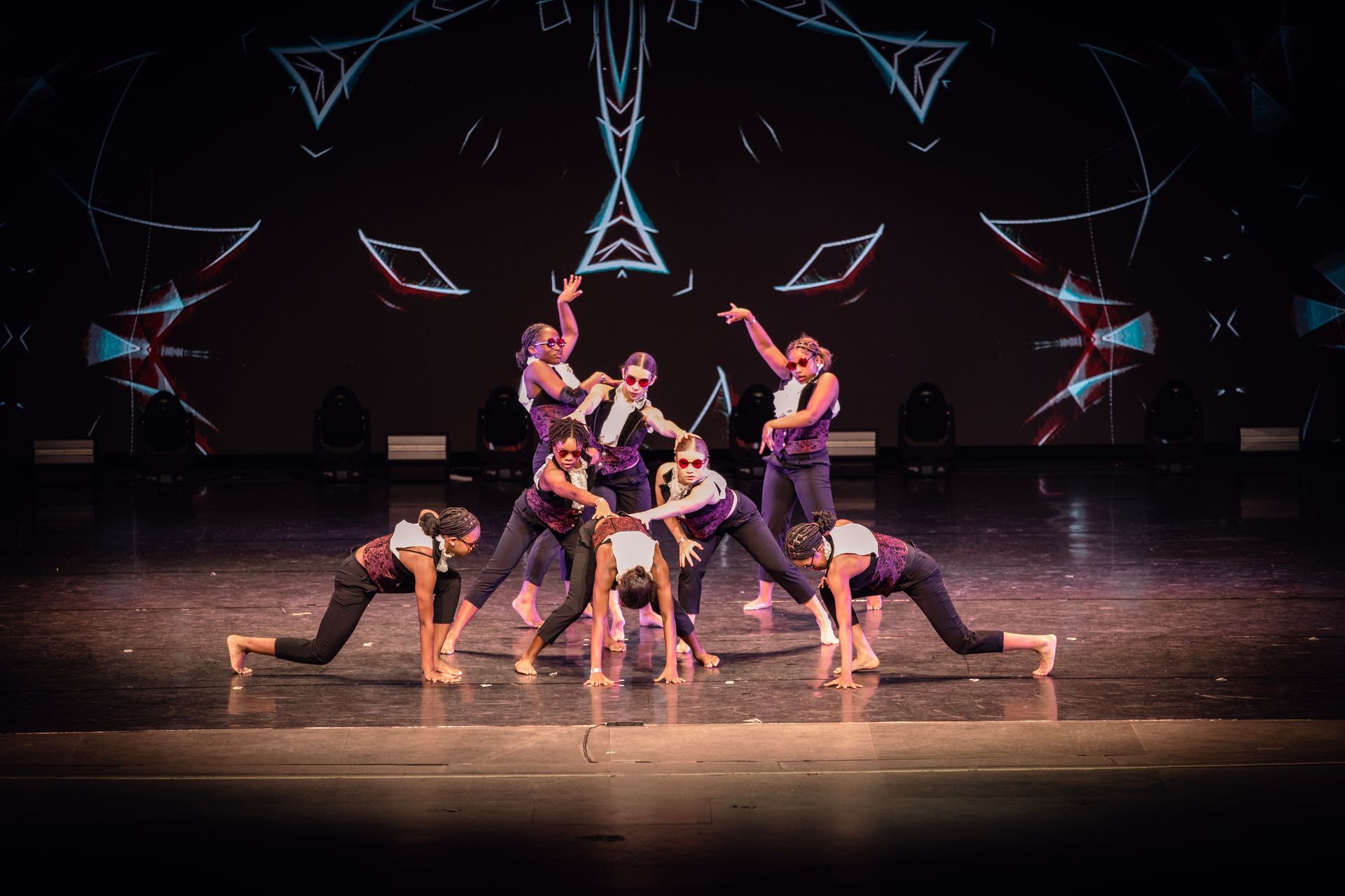 Hip hop dancers