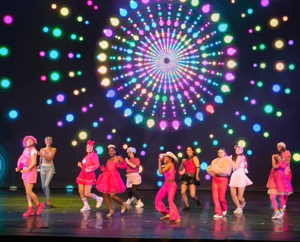 Older teen group at the 2024 dance showcase
