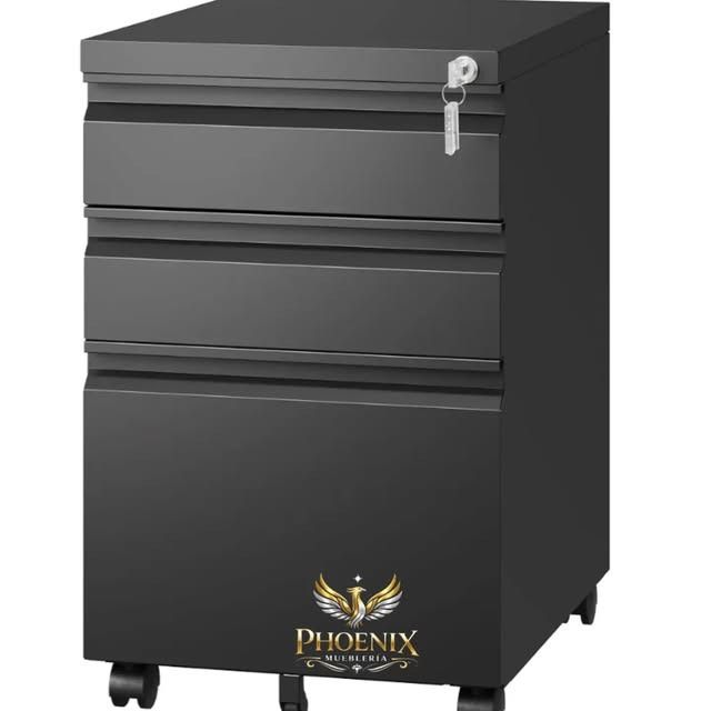 Caja de herramientas negra con tres cajones, ruedas, cerradura y el logotipo de Phoenix en la parte delantera.