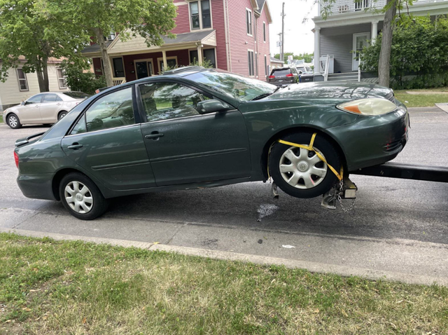 Emergency Towing Service in Thornton co