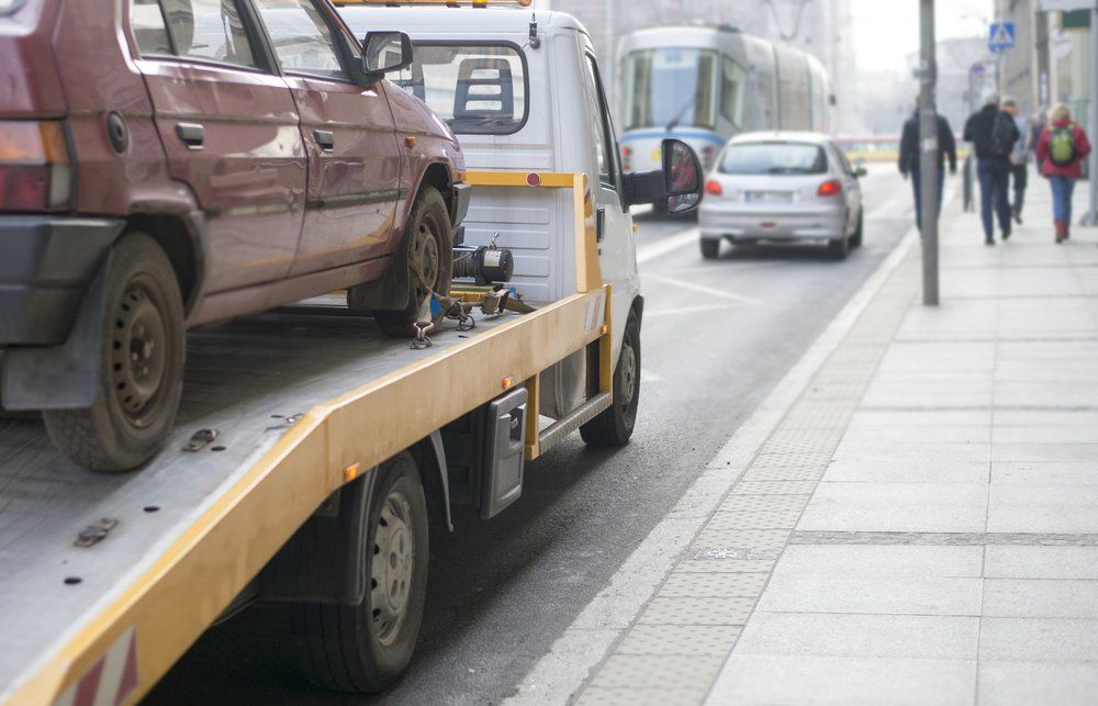 Tow Truck Service in Thornton